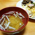 さっくー's cooksnap of when they made えのきのお吸い物.