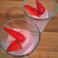 leomamma's cooksnap of when they made いちごの練乳ムース.