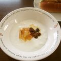 Ｐ子ママ's cooksnap of when they made ヨーグルト♪アップルジャム添え＊朝食にも.