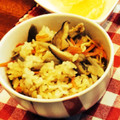 booheart's cooksnap of when they made 我が家定番の炊き込みご飯(*´ω｀*).