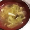 ぽる＊'s cooksnap of when they made しめじとキャベツのコンソメスープ☆.
