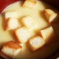 yuusuzumin's cooksnap of when they made トースターで簡単♪パン耳クルトン.
