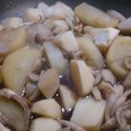りとぽんママたん12's cooksnap of when they made ♪　～　里芋とイカゲソを炊いたん　～　♪.