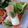 シュウツマ's cooksnap of when they made ❤ちくわにIN♪レタスとハムくるくる❤.