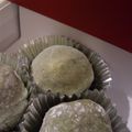 kawaiikenken's cooksnap of when they made ホームベーカリーできなこ衣のよもぎ餅♪.