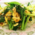 よめchan's cooksnap of when they made 簡単小鉢♪ほうれん草と卵の炒めもの.