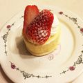 ノアリア's cooksnap of when they made 市販ロールで簡単♪ひなまつり☆苺ケーキ.