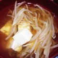 かおーちゃん's cooksnap of when they made もやしの味噌キムチスープ.
