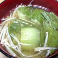 ★ぁねえ★'s cooksnap of when they made なんかいい薫り♥青梗菜とエノキのお味噌汁.