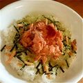 かおpon's cooksnap of when they made しゃけフレーク.