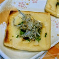 ｒｏｓｅｒｏｓｅ's cooksnap of when they made 簡単ネギチーズあげピザ.