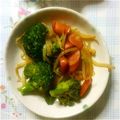 みるくたぬき's cooksnap of when they made ブロッコリーとウインナー　オイスター炒め.