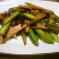 デカちゃん's cooksnap of when they made ヘルシー！舞茸アスパラの醬油バター炒め.