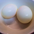 のんちぇぶ's cooksnap of when they made * 茹でたまごの♪つるるん♪皮剥き *.