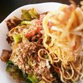 手作り★ママ's cooksnap of when they made 【屋台風】マルちゃん焼そば♪.