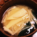 ★シセル★'s cooksnap of when they made 乾燥えのきとたけのこのお味噌汁.