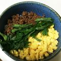 さんさんぺこりん's cooksnap of when they made 節約♪簡単♪３色そぼろ丼.