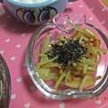 ゆけり３兄弟's cooksnap of when they made 節約大好き大根と林檎の皮の金平.