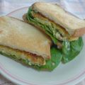 ＊サブ太郎＊'s cooksnap of when they made Ｅマフィンで海老とポテトのガレットサンド.