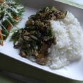 ☆テディ☆'s cooksnap of when they made ギョウザ丼・・・。.