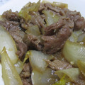Ｋazu's cooksnap of when they made 丸ごと玉葱とばら肉で簡単煮！.