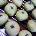ＪＯＨ's cooksnap of when they made よもぎ大福あんぱん.