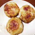 コモろん's cooksnap of when they made ちょー簡単！じゃがいももち甘辛焼き.