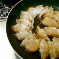 ゆかゆか1186's cooksnap of when they made The 餃子！ 野菜炒めリメイク.