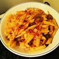 yukipanmen's cooksnap of when they made しめじと茄子のトマトソースパスタ.