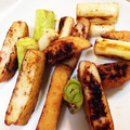 タッキー77's cooksnap of when they made 簡単おつまみ♫焼きネギとさつまあげ.