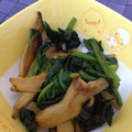 ぴよぴよ66's cooksnap of when they made ほうれん草とエリンギのバター醤油ソテー.