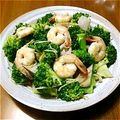 おふぅ☆'s cooksnap of when they made 食感楽しい炒め⭐エビ、蓮根、ブロッコリー.