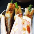 海のクマちゃん's cooksnap of when they made 餃子の皮アレンジ☻アスパラ肉巻き.