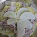 あぷりこっと♪♪'s cooksnap of when they made 豚 大根 白菜の重ね煮.