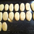＠でん's cooksnap of when they made ココナッツオイルでサクほろちんすこう.
