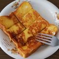 こっち16's cooksnap of when they made 牛乳なしのフレンチトースト.