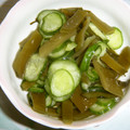 だれんしゃん's cooksnap of when they made きゅうりと茎わかめの酢の物.