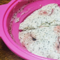 みよしの吉野's cooksnap of when they made ルクエde紅茶といちごジャムの蒸しケーキ.