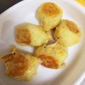 maffy32's cooksnap of when they made かりっともちっと☆コーンチーズいも餅.