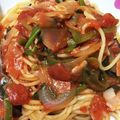 Maa0104's cooksnap of when they made トマトベースパスタ★カゴメトマト缶利用★.