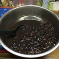 ShionT's cooksnap of when they made 炊飯器で黒豆と金時豆のミックス煮豆.
