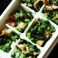 kayochi516's cooksnap of when they made 離乳食完了期 鮭とほうれん草のバター炒め.