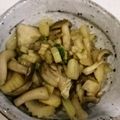 tokotan118's cooksnap of when they made ✿セロリとしめじのキンピラ風.