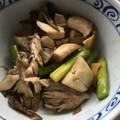 kitttan77's cooksnap of when they made アスパラとエリンギのバター醤油炒め.