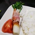 qoouru's cooksnap of when they made ちくわと豆苗のベーコン巻き焼き.