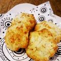 サムさんサムさん's cooksnap of when they made グラノーラとチーズのスコーン。.