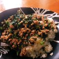 あんどうゆう子's cooksnap of when they made 土鍋炊き★春菊そぼろ丼.