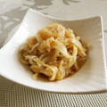簡単手抜きママ's cooksnap of when they made 新玉ねぎとさきいかのポン酢和え.