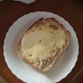 サーフブレイド's cooksnap of when they made バターチーズトースト.