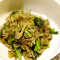 maichon's cooksnap of when they made ✿豚肉とキノコと小松菜のガーリック炒め✿.